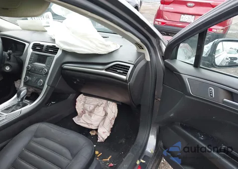 2014 Ford Fusion Se z USA, uszkodzony, nr VIN 3FA6P0HD8ER147953